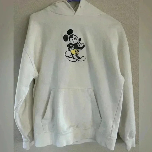Disney parks retro Mickey Mouse off white sweatshirt genuine mouse wear size M - Picture 1 of 6
